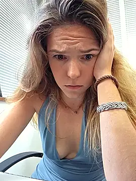 Lucie_mehott - FAIS MOI MOUILLER + 🎁