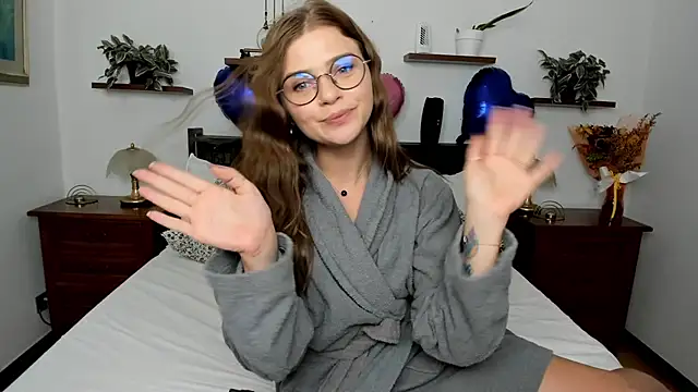 SweetSinme - ❤️name shout + blow kiss❤️