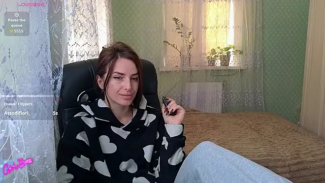 Xx_adrihanna_xx - Full naked in free chat 10 min