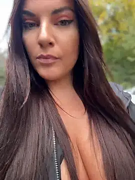 JessycaFlame - I like my coffee hard with cream in it