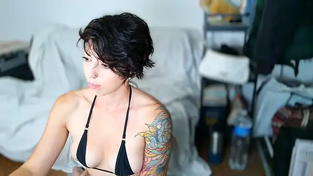 Flowermadness - fuck dildo naked / scopo dildo nuda