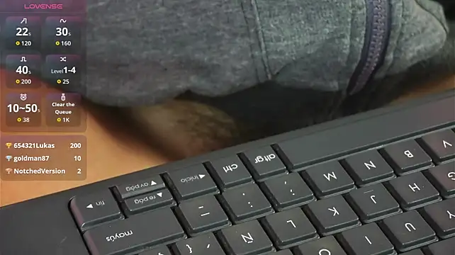 Dulce_Bustamante - 4 fingers in my pussy and lush
