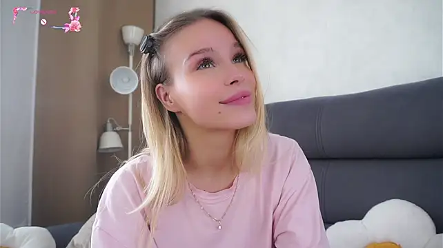 TaiteBayles - wet my top