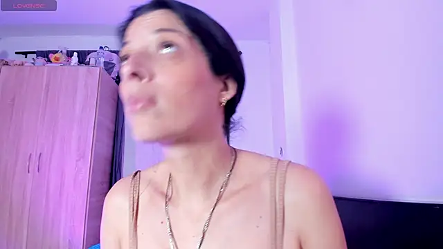 ShaunaDream - Ride Dildo Show