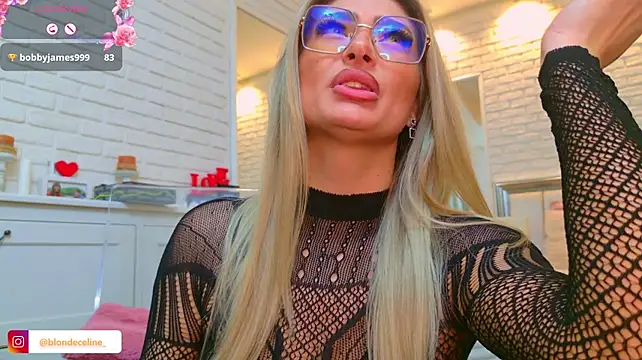 Blonde_Celine - A Kiss For Gilbert 👄🎤