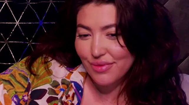 CleoLangley - Ass tease 🍑