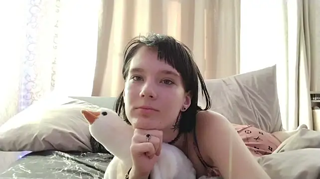 LeanZealand - Lube up my juicy tits