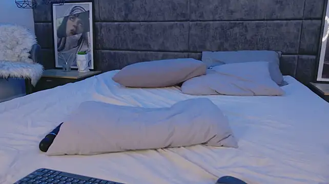 EfiTwinkle - oil on my ass