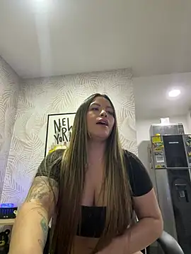 Sexyyykloee - tits out + deep throat very sloppy
