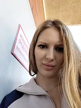 Moretheninfinity - Fingers in pussy cum show