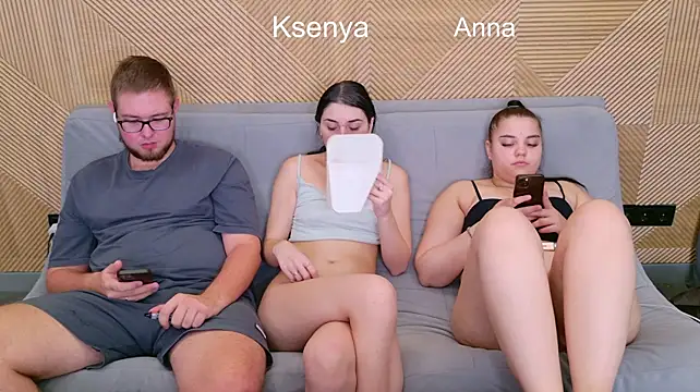 Ksenny - threesome sex + creampie