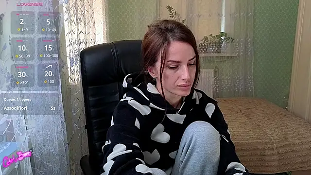 Xx_adrihanna_xx - Full naked in free chat 10 min