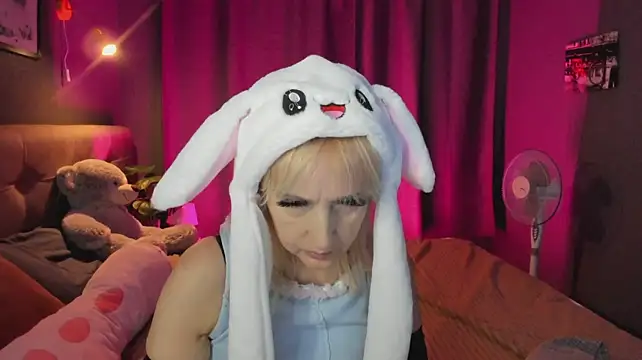 Pautina100 - show off your sexy outfit