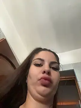 Alma_170900 - 3 fingers in pussy and such deep dildo