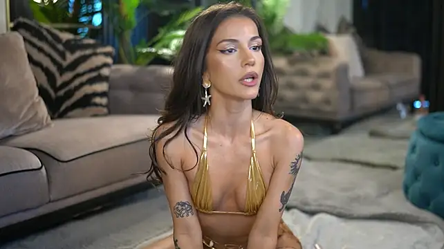 Lexira1n - Slide a dildo inside me