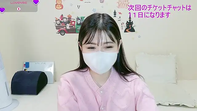 Mila_Velvet_LIVE