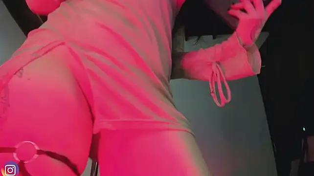 Auraeroticaxxx - flash titss