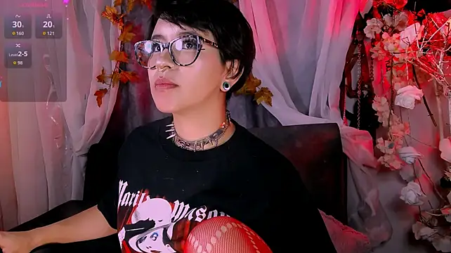 Kitty_roxy - 🔥 suffocate under my ass 5 minutes 🍑