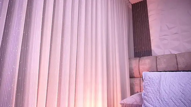 Godess_Scarlett77