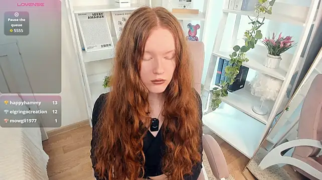 ZaraBluitt - first air kiss <3