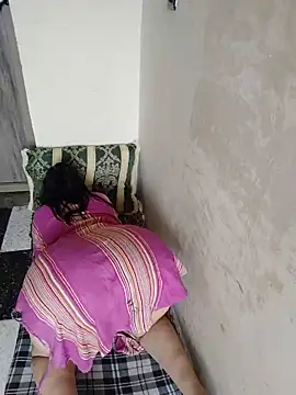 HoT_LiiiNa - ارضع و لعب فيه لجيب حليب 🥵🔥