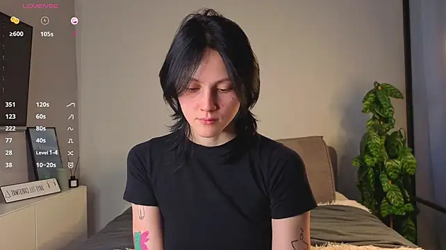 MaryCoopeer - These hands are squeezing my boobs