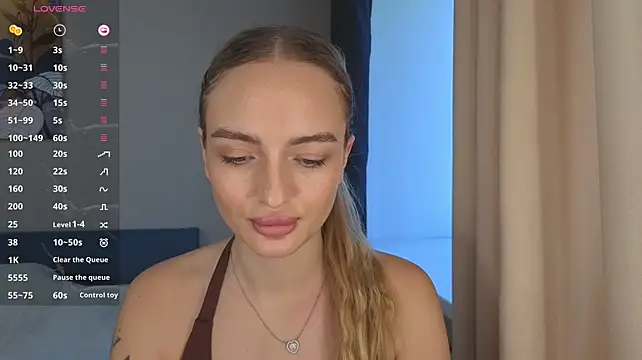 A_delina - oil ass🍑