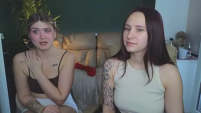 HotCaramellsTV - BLOWJOB + GIFT4LT