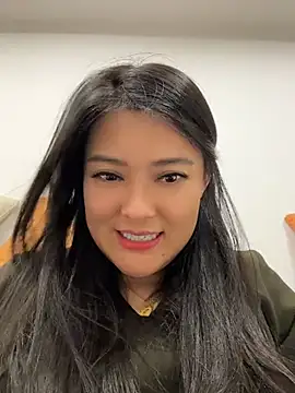 Yueyue181 - 姨妈期间下面的菜单不露不插哦