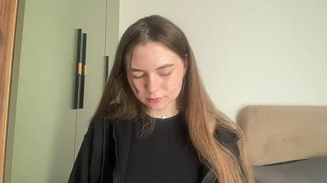 DonnaDunsmoor - make a ponytail