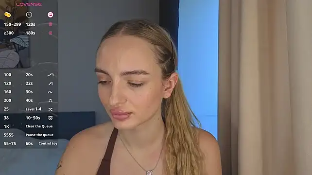 A_delina - oil ass🍑