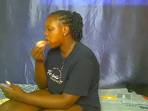 Queen_beautyy - SHOW MY ASSHOLE AND BLOWJOB