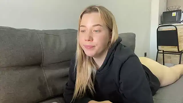 Alyrasun - lick your finger after my wet pussy