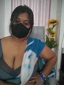Beauty_lisa- - pussy in ice