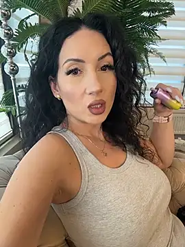 BeckyShineX - Pick my pose 🔥