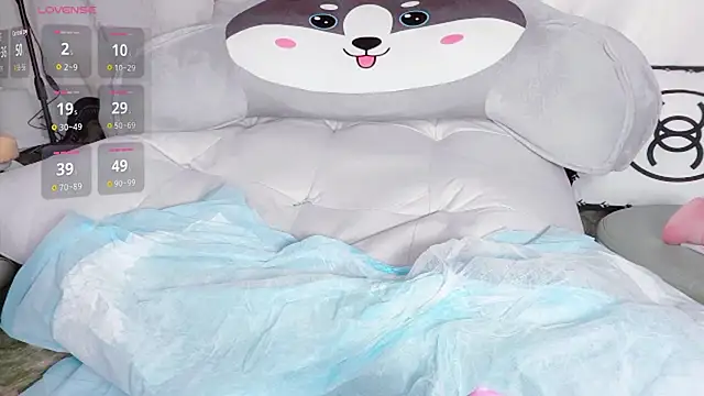 Puppyoo_001 - 喷水露胸