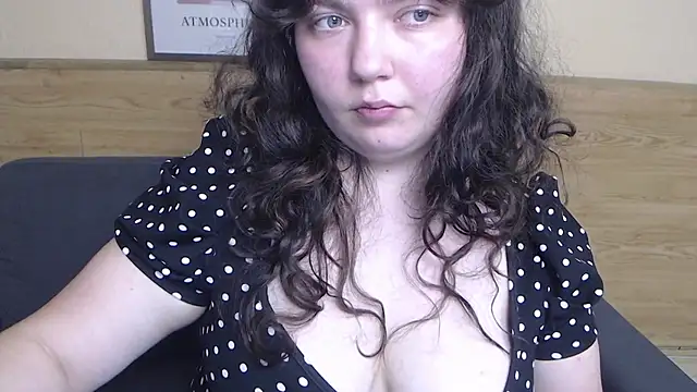 NeonilaLisova - let my legs tremble with pleasure