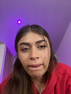Babesamanta - tease me with your boobs😈