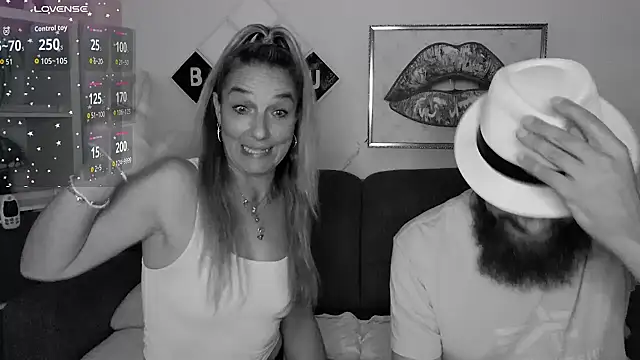 BellaXundXUwe - Fingern + 5 Videos LT