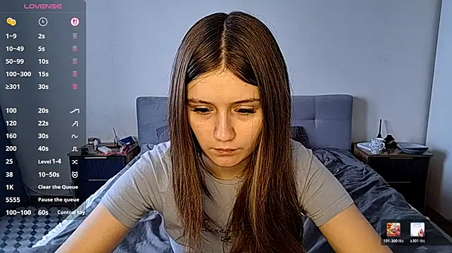 DanicaMazon - A sweet smile + kiss<3
