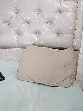Anita-Vegga - welcome kiss