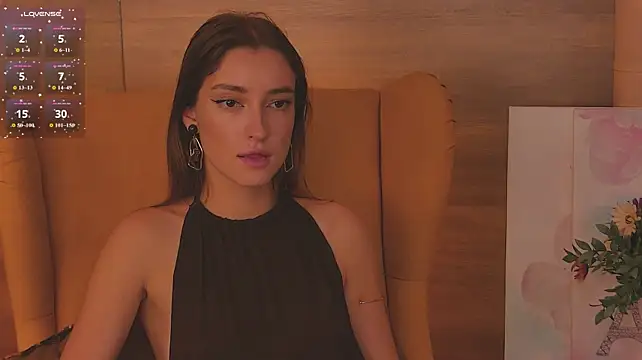 ElaraRay - I'll stand up and show u my back