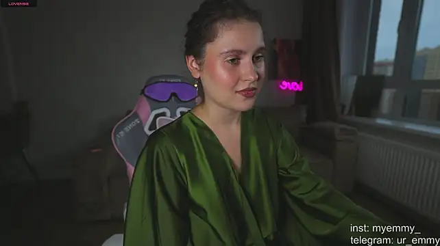 My_Emmy - make me smile