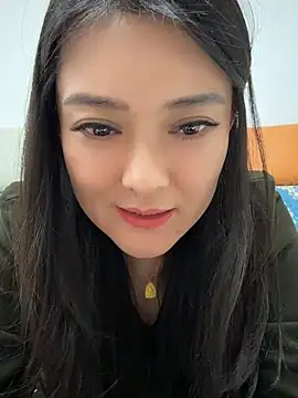 Yueyue181 - 姨妈期间下面的菜单不露不插哦