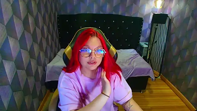 XDakotaStyleX - Spank ass + Dance sexy😘