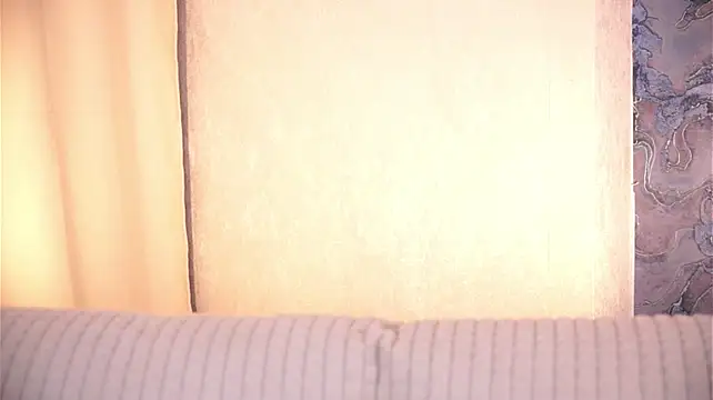 VivaGessel - Lick my finger close to cam