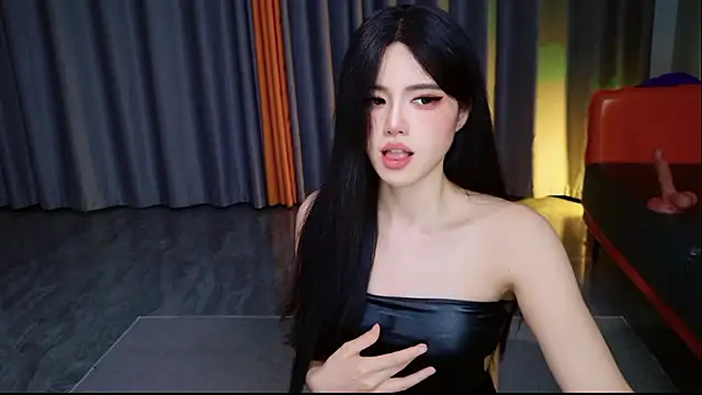 Xiaoxun520 - 全裸3分钟，骚气敢玩，喜欢就下手