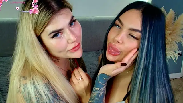 Katerine_Monroe - lick each other's nipples 💘