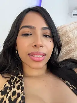 _Emily_Thompson_ - Flash asshole in Doggie+spank hard