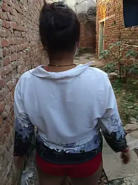 Priyasharma0101 - Ass show hole